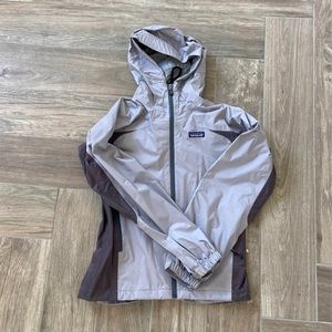 Patagonia rain jacket XS